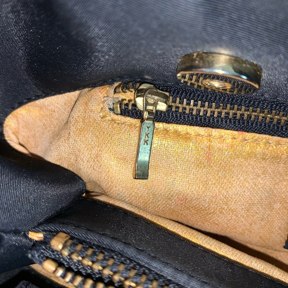 VINTAGE SUNBURST GIANNI VERSACE SHOULDER BAG - Picture 9 of 12